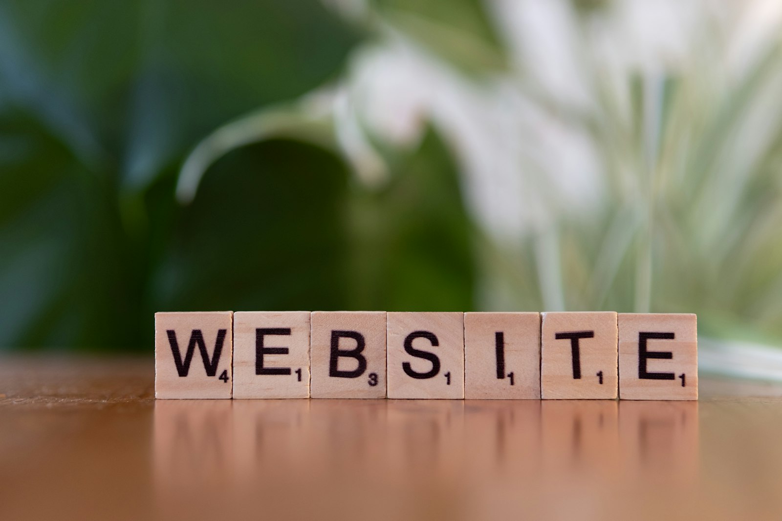 Where to Buy a Domain Name in the UK in 2026: Jobbit vs GoDaddy, Namecheap and 123-Reg